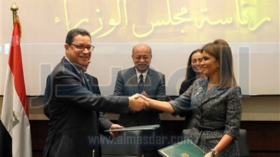 رئيس الوزراء يشهد مراسم توقيع اتفاق قرض بنك التنمية الإفريقي بـ500 مليون دولار 