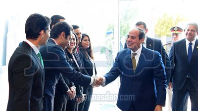 السيسي يغادر قاعة المؤتمر الوطني للشباب.. ويعلن انعقاده سنويا