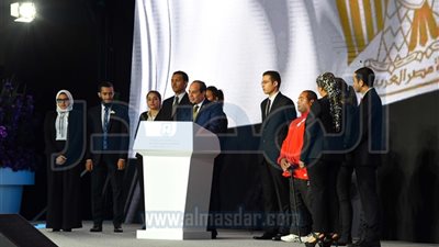 السيسي: الشباب هم الجسر بين الدولة والشعب