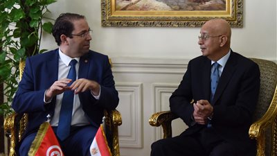 شريف إسماعيل: توقيع ١٠ اتفاقيات ومذكرات تفاهم مع تونس