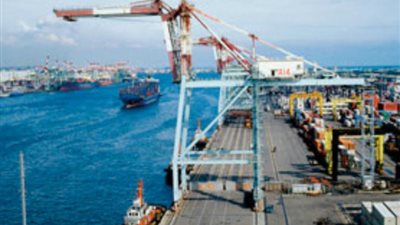 ضبط أجهزة كمبيوتر محظور استيرادها بميناء الإسكندرية