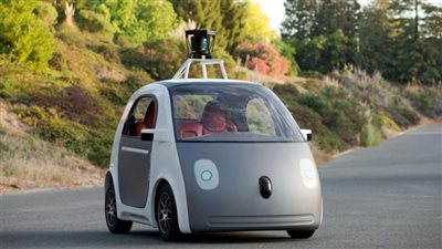 الصين تصدر خريطة طريق لتطوير سوق السيارات الذاتية القيادة