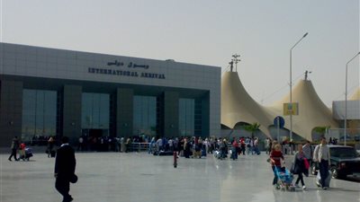 مطار الغردقة يستقبل 6 آلاف سائح 