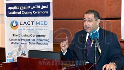 وزير الاستثمار: تعميم  استخدام نظام العناقيد في تطوير المشروعات الصغيرة والمتوسطة