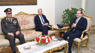 «السيسي» يبحث مع وزير الدفاع البرتغالي تعزيز التعاون العسكرى المشترك 