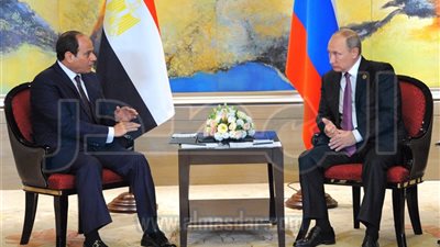 السيسي يتلقى اتصالا هاتفيا من نظيره الروسي لبحث التطورات بالمنطقة