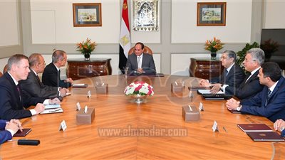 السيسي يبحث مع 