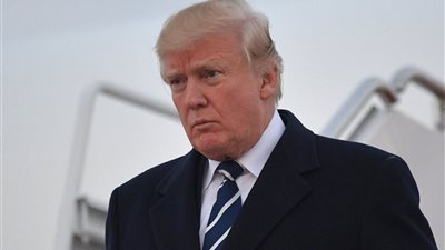 انخفاض العجز التجاري الأمريكي إلى أقل مستوى في 8 أشهر