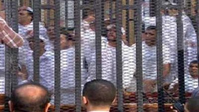 بالأسماء.. المشدد 15 عامًا لـ12 متهمًا و10 سنوات لـ15 آخرين باقتحام قسم التبين