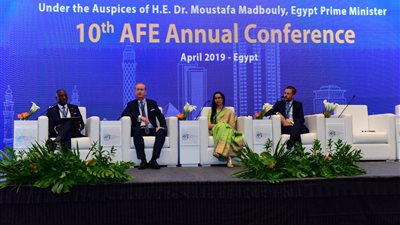 «البورصات الأفريقية»:المشروعات الصغيرة توفر 80% من فرص العمل بالقارة السمراء 