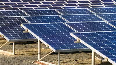 افتتاح المرحلة الأولى لأول محطة طاقة شمسية في جنوب سيناء