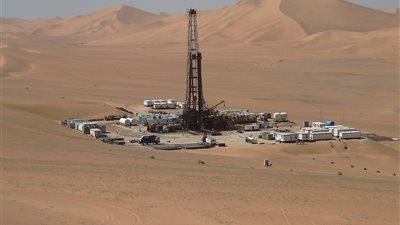 السيسي يقر اتفاقية التنقيب عن البترول بغرب بدر الدين بالصحراء الغربية