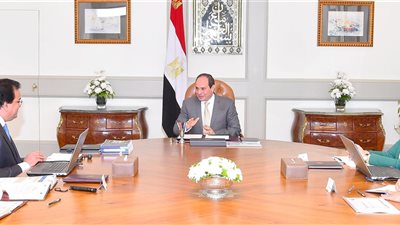 السيسى يوجه بمواصلة تطوير منظومتي التعليم العالي والصحة