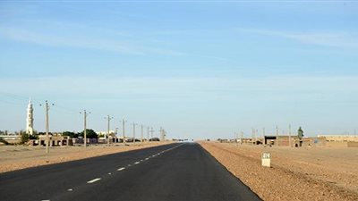 مصر تدرس إنشاء طريق بري يربطها بتشاد و4 دول أخرى