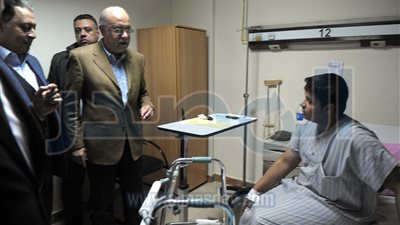 رئيس الوزراء يفتتح وحدتي جراحة المفاصل والفيروسات الكبدية بـ 