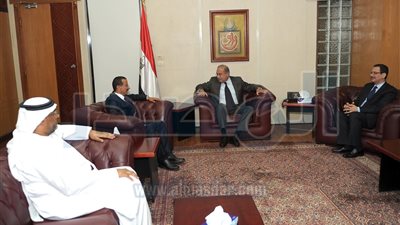 موانىء دبى العالمية تضخ استثمارات فى مشروعات البتروكيماويات بالمنطقة الاقتصادية