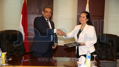 توقيع اتفاقية تعاون بين البريد المصري ومفوضية الأمم المتحدة لمساعدة اللاجئين