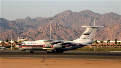 إلغاء 142 رحلة جوية من وإلى اسطنبول بسبب العواصف الثلجية