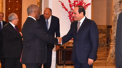 السيسى يستقبل رئيس آلية الاتحاد الأفريقي المعنية بالسودان
