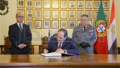 السيسي: مصر لا يوجد بها معسكرات للاجئين