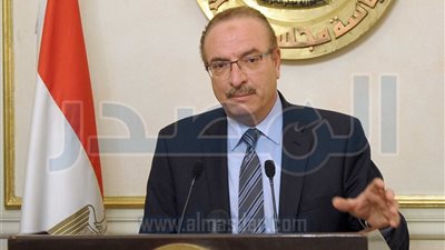 محافظ بني سويف يبحث الخطوات التنفيذية لإقامة أكبر مدينة لإنتاج الدواء