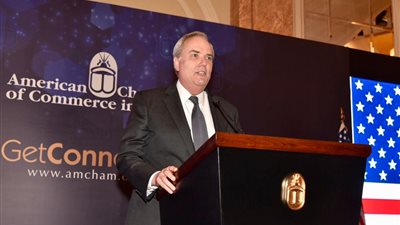 مجلس إدارة الغرفة الأمريكية الجديد يتسلم الأعمال 