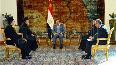 الرئيس يلتقي بطريرك أنطاكية وسائر المشرق ويؤكد حرص مصر على إعلاء قيم المحبة