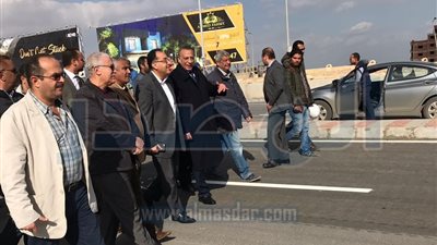 وزير الإسكان يتفقد كوبري جهينة بـ 6 أكتوبر قبل بدء التشغيل التجريبي