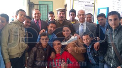 مديرية أمن الوادى الجديد تنظم لقاءات مع طلبة المدارس