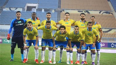 الإسماعيلي يحتل صدارة الدوري مؤقتا بتجاوزه النصر بثلاثة أهداف لهدفين