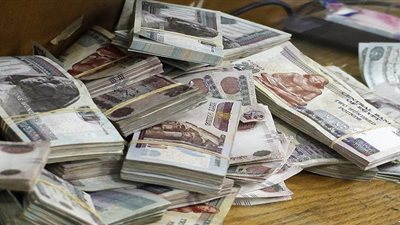 ضبط مدير شركة لتداول الأوراق المالية لاستيلائه على مليون جنيه من حساب عميل