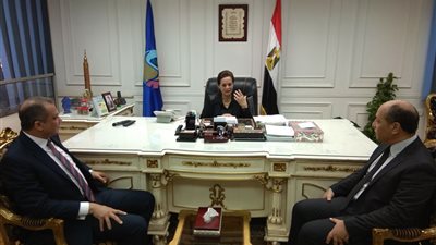 محافظ البحيرة يعلن القضاء على المناطق العشوائية غير الآمنة منتصف 2018