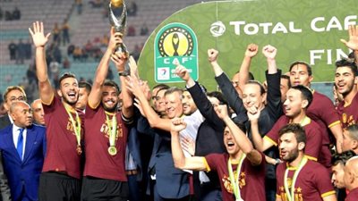 الترجي التونسي يعلن إعادة كأس دوري الأبطال والميداليات لـ«كاف»