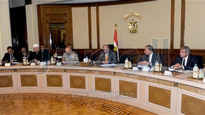 مجلس الوزراء يوجه الشكر لـ 