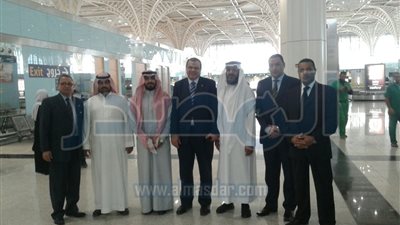 صور: وزير القوي العاملة يصل المدنية المنورة لأداء مناسك الحج