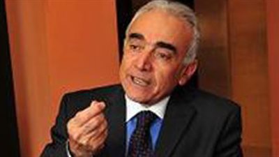 غرفة التجارة المصرية البريطانية تناقش إستثمارات الطاقة المتجددة ومشروعات قناة السويس