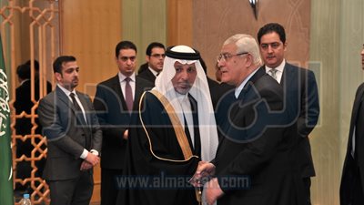 السفيرالسعودى بالقاهرة يستقبل المعزين في الملك عبدالله بن عبدالعزيز
