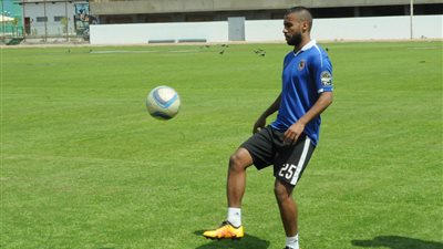 عاشور: الأهلي جاهز للدفاع عن لقب الدوري