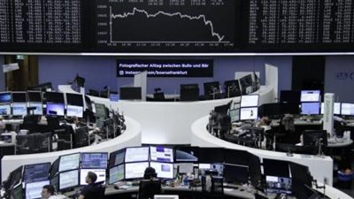 الأسهم الأوروبية تتراجع لليوم الثالث لكن البيع ينحسر