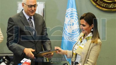 سحر نصر توقع اتفاقية مع الأمم المتحدة للتنمية المستدامة