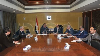 عرض المخطط النهائى لمشروع تنمية قناة السويس فى مؤتمر