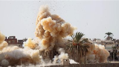 استشهاد مدني وإصابة 6 آخرين في انفجار عبوة ناسفة بالشيخ زويد