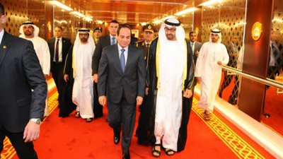 ولى عهد أبو ظبى للسيسى : مصر تمثل صمام أمان لإستقرارالمنطقة