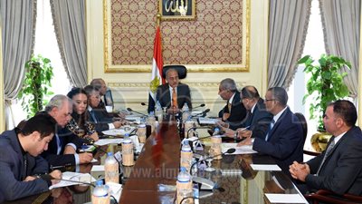 رئيس الوزراء: إعتماد الإجراءات اللازمة لتنظيم عمليات إستيراد فول الصويا