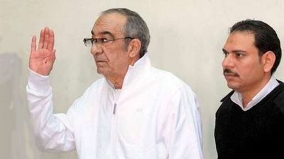 الجنايات تنظر إعادة محاكمة زكريا عزمي في 