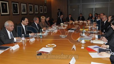 وفد من كبرى الشركات الفرنسية يشارك فى مؤتمر مصرالإقتصادى 