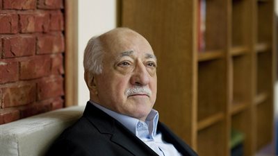 جولن يتهم أردوغان بتدبير الانقلاب: خان المبادئ التركية والعالمية