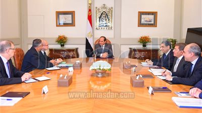 السيسي يبحث مع 