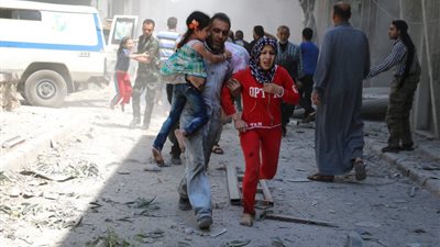 قصف أكبر مستشفى في حلب بالبراميل المتفجرة