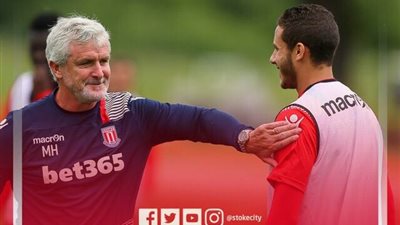 رمضان صبحي خارج قائمة ستوك أمام اليونايتد